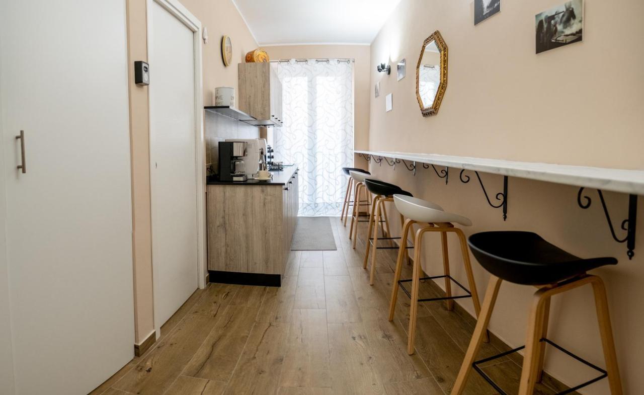 I Quattru Vuci Rooms Палермо Экстерьер фото